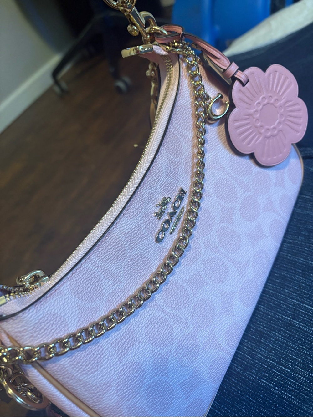 Powder Pink Terri Shoulder Bag Authentic - Picture 7 of 7